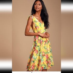 Lulu's Floral Midi Dress